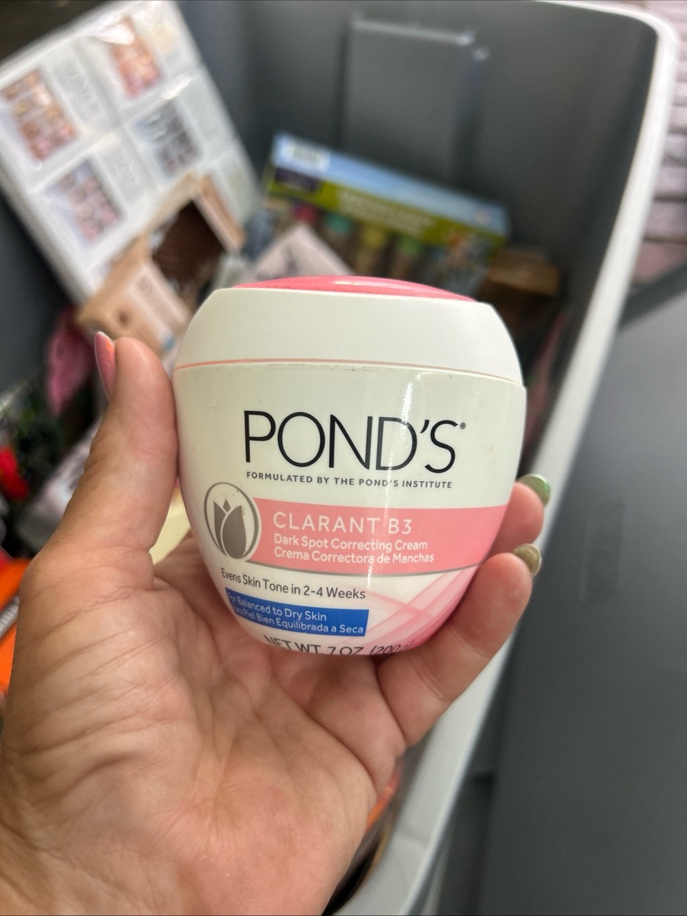POND'S Clarant B3 Dark Spot Correcting Cream - Pink/White